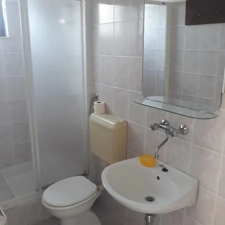 Stanovi 2 Apartamento *